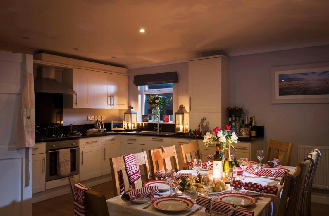 Trevone House With Hot Tub On Retallack Resort Padstow Bagian luar foto